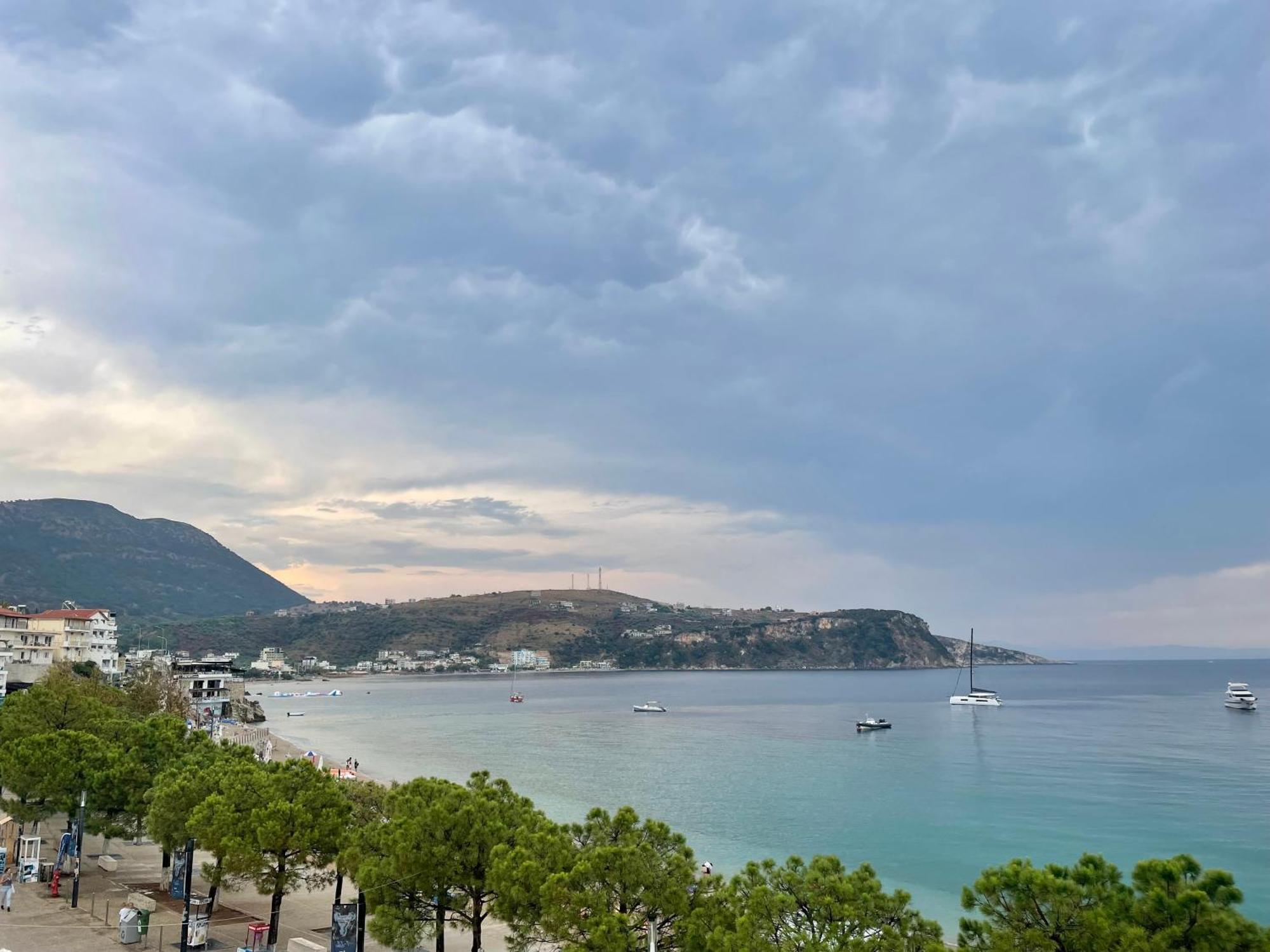 Guesthouse 1932 Himare Exterior photo
